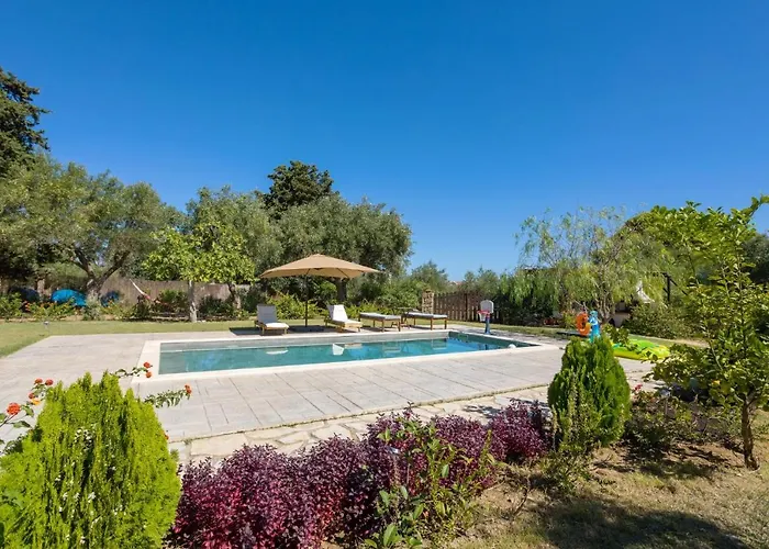 Artemis Stone Villa *
