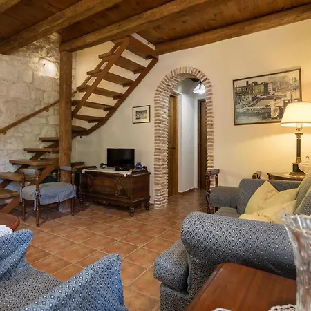 Artemis Stone * Vasilikí