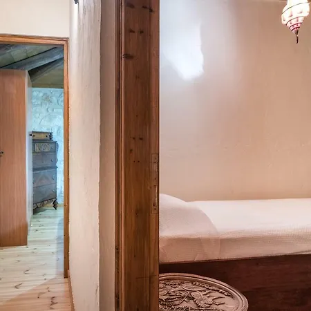 Villa Artemis Stone Vasilikí