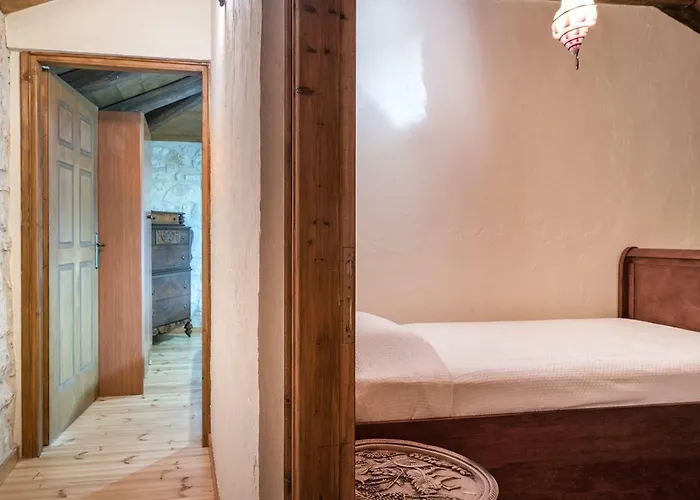 Villa Artemis Stone Vasilikí