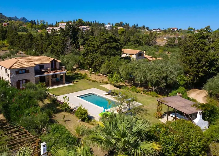 Artemis Stone Vila *